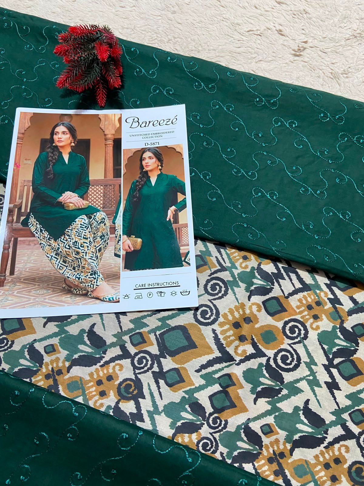 Luxury Embroidered Summer Edition (2026) - Image 3